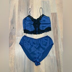 Vintage Victoria Secret Gold Label 2 Piece Pajama Lingerie Set Blue Black Small